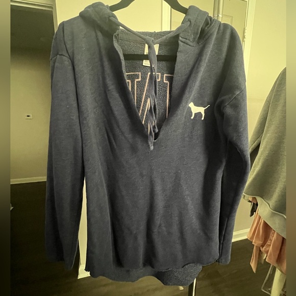 Victoria’s Secret VS Pink Deep-V Raw Edge Hi-Low Tunic Pullover Navy/Pink Small - Picture 5 of 7